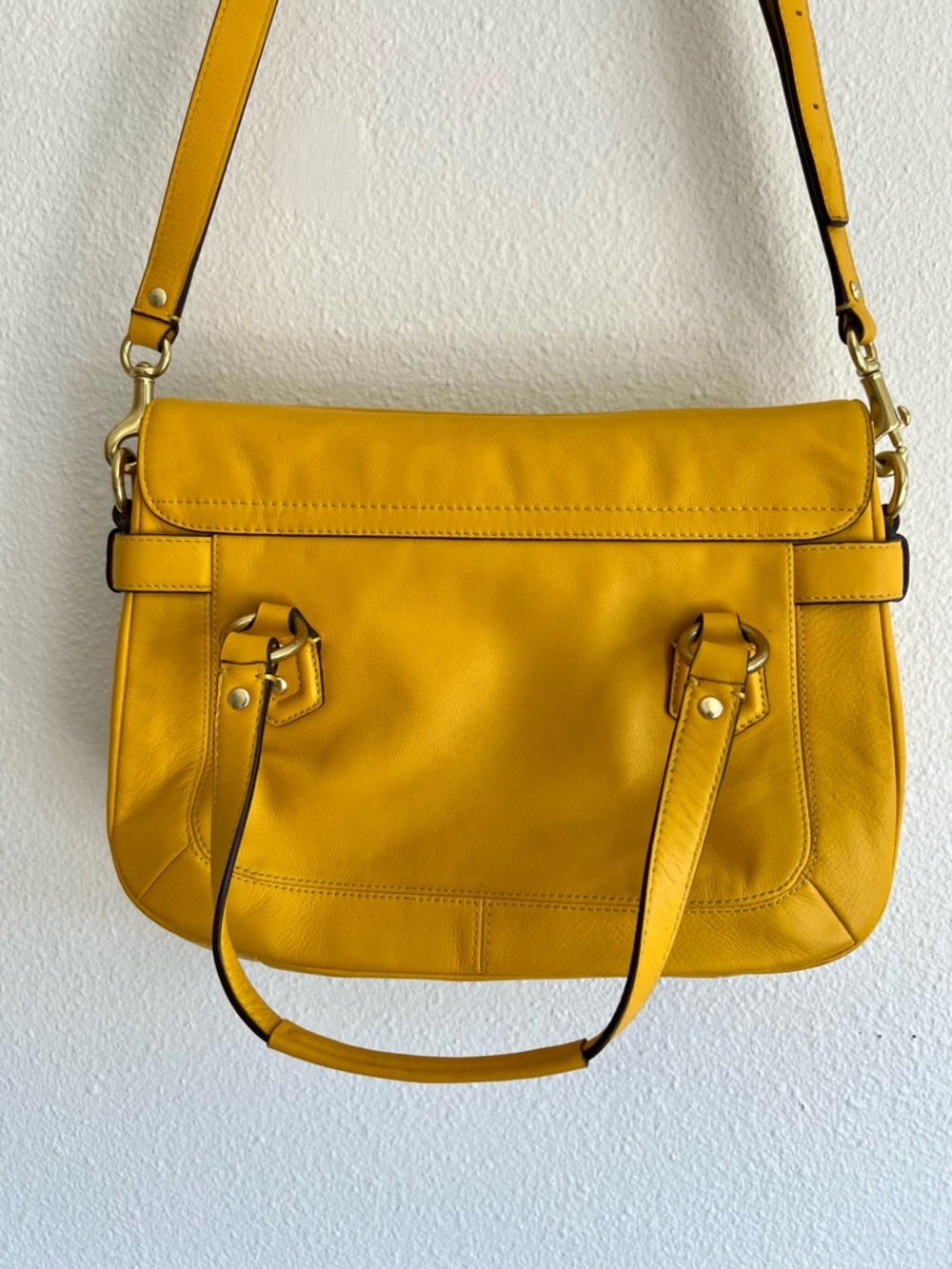Coach Yellow Leather Crossbody Flap Bag - Picture 4 of 6
